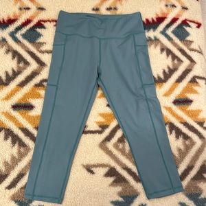 Cvg Sage color capri Medium